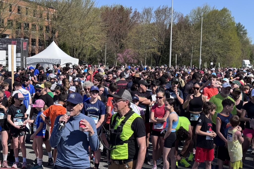 Un peu moins de 11 000 coureurs à Drummondville lors du Des Chênes-toi
