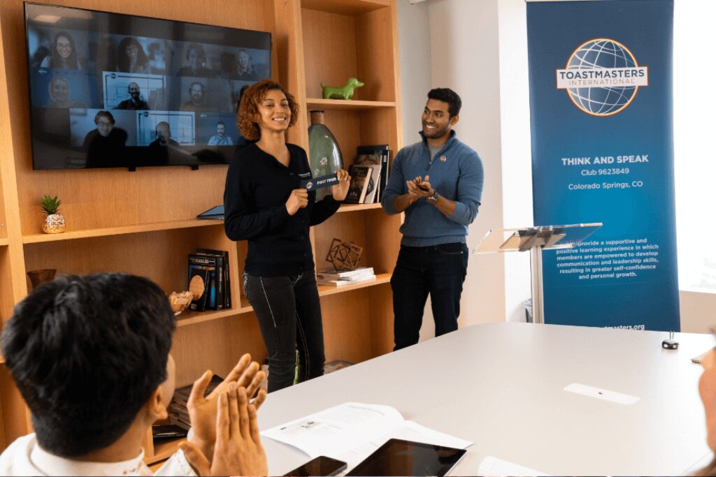 Appuie en communication et assurance : le Club de Toastmasters arrive à Drummondville