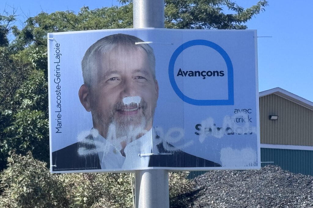 Campagne électorale : vandalisme observé sur le terrain à Drummondville